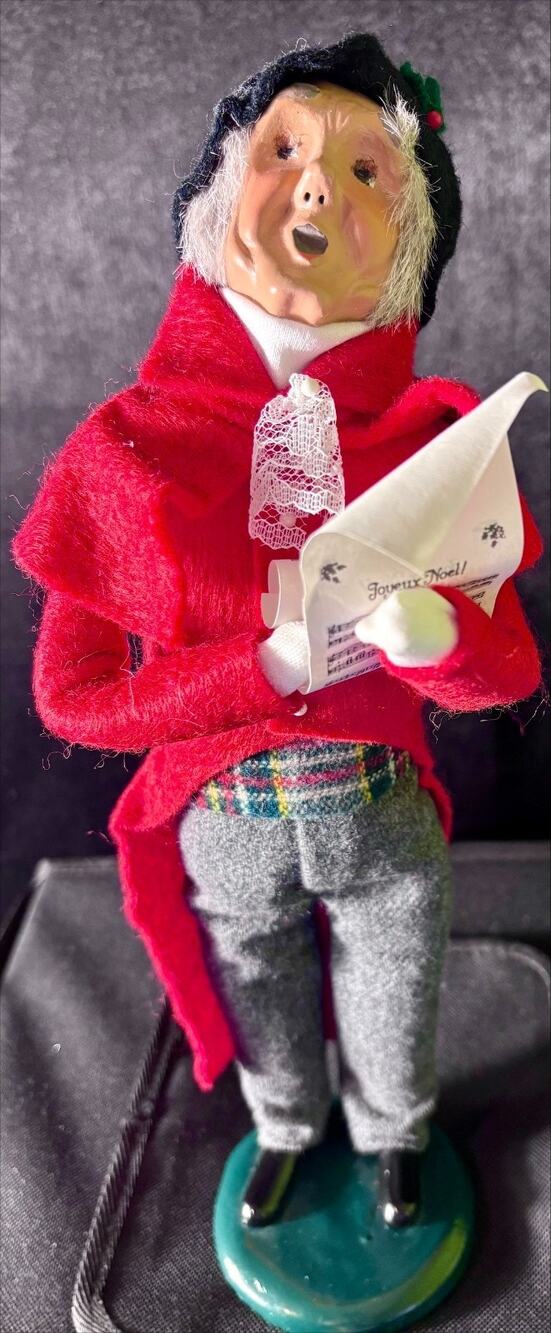 Byers Choice The Carolers Grandfather In Red 126R #36 of 100 Signed & Dated 1996